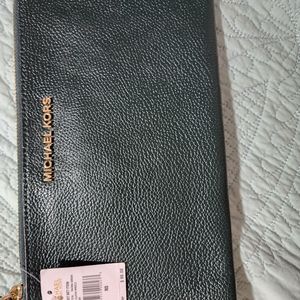 Michael Kors wristlet